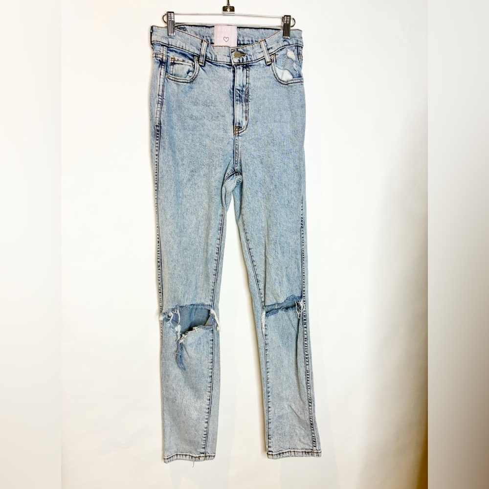 Revice | High Rise Distressed Jeans